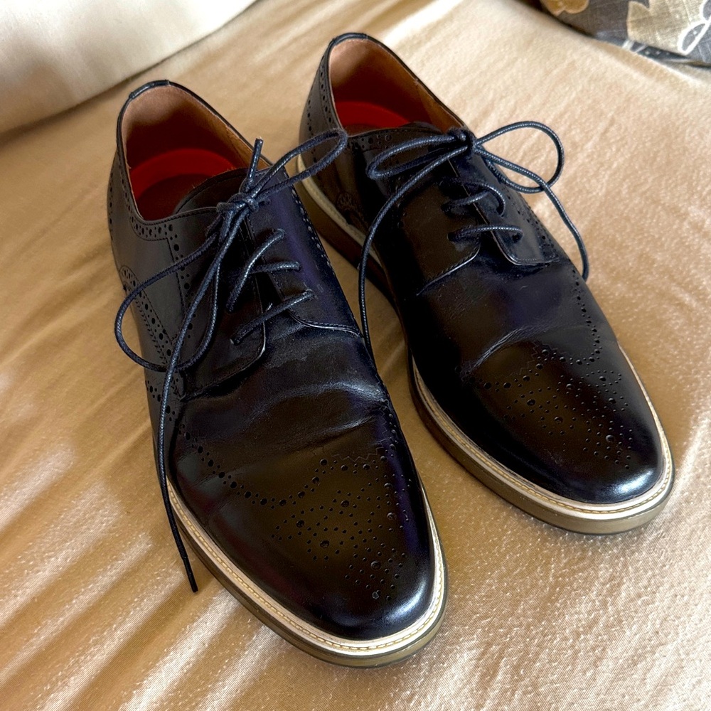 Men’s shoes size 10.5 black